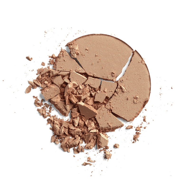 Champagne Kiss Illuminator pressed powder || all